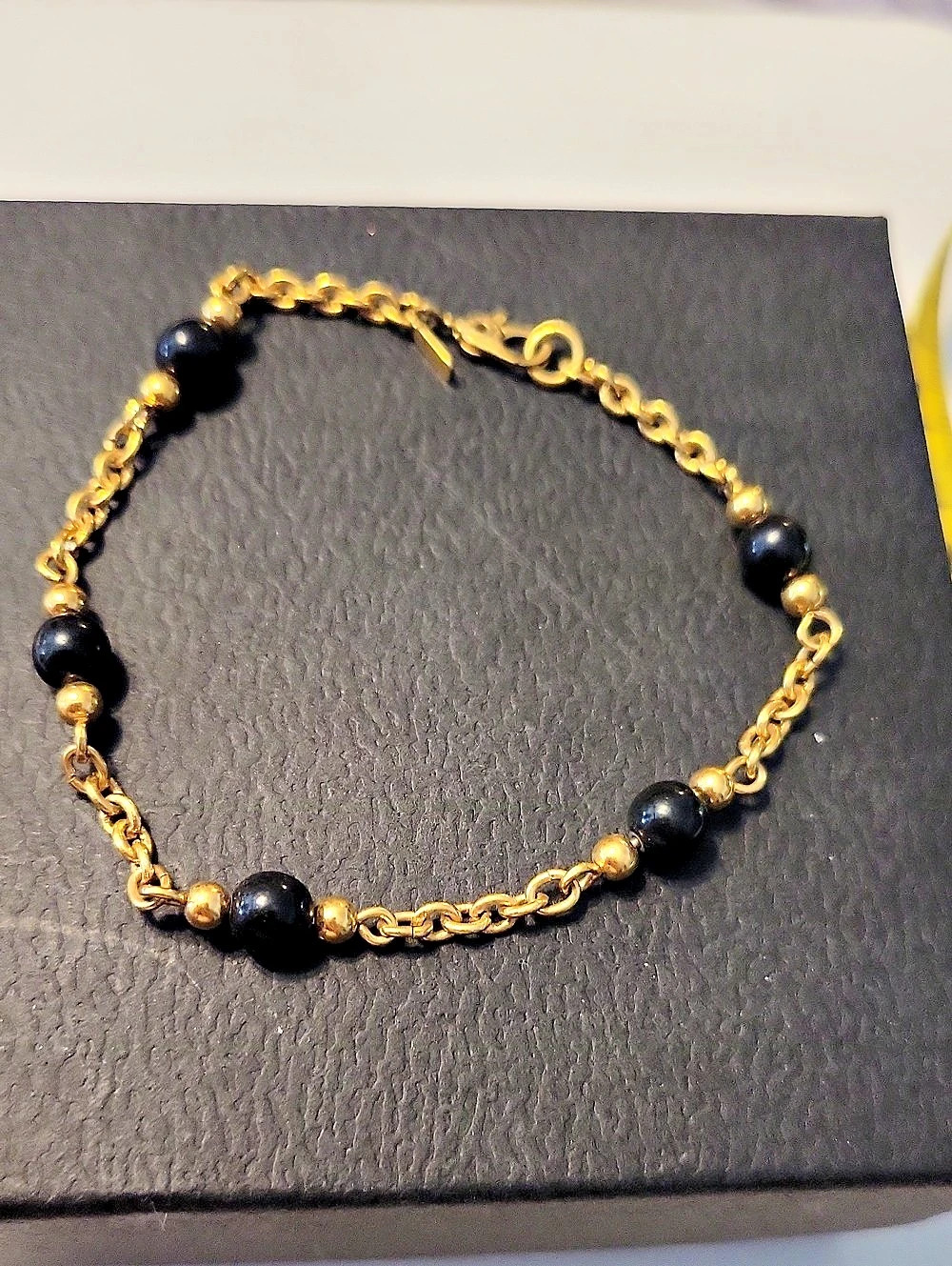 VINTAGE STUNNING MONET Black & Gold Bracelet